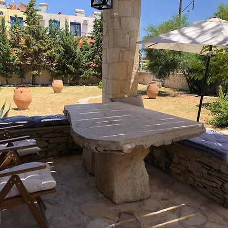 Villa Antonia Almirida Екстериор снимка