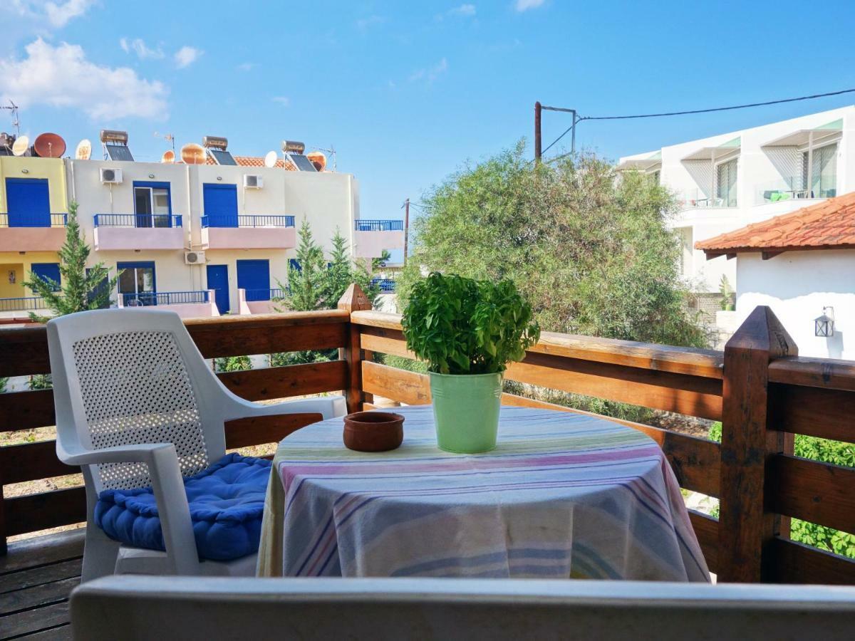 Villa Antonia Almirida Екстериор снимка